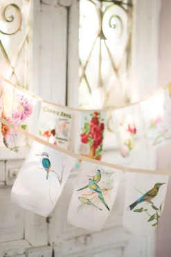 Women Lazybones Australian Birds Garland *Organic Cotton