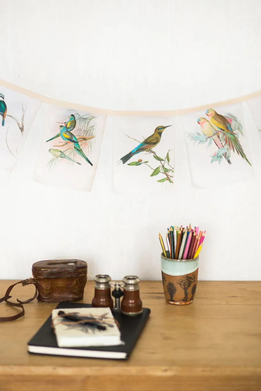 Women Lazybones Australian Birds Garland *Organic Cotton