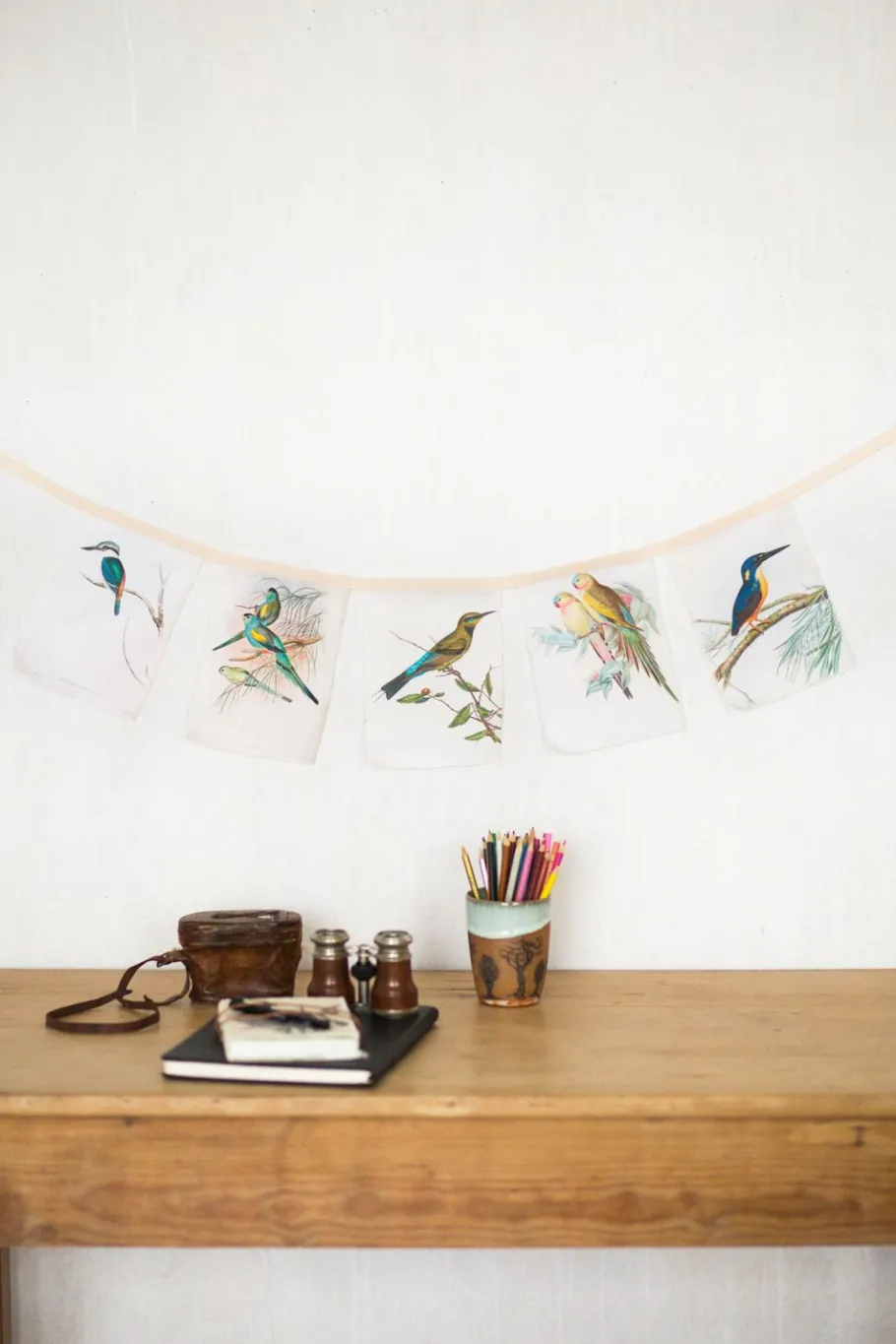 Women Lazybones Australian Birds Garland *Organic Cotton