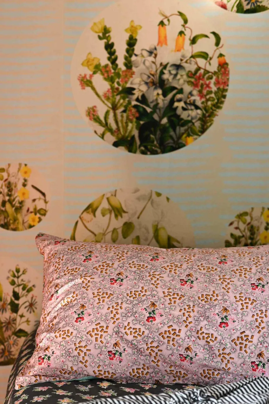 Women Lazybones Australian Birds Pillowcase Set *Organic Cotton