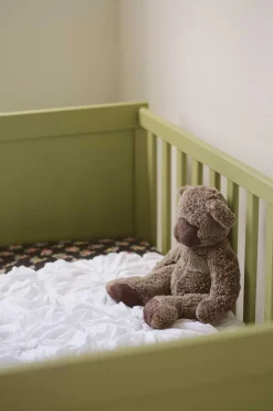 Women Lazybones Cot Quilt Rosette White *Organic Cotton