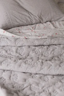 Women Lazybones Garden Quilt In Grass/Grey *Organic Cotton