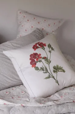 Women Lazybones Geranium Cushion Cover *Organic Cotton