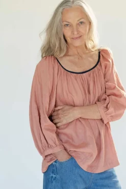 Women Lazybones Hetti Linen Top Clay