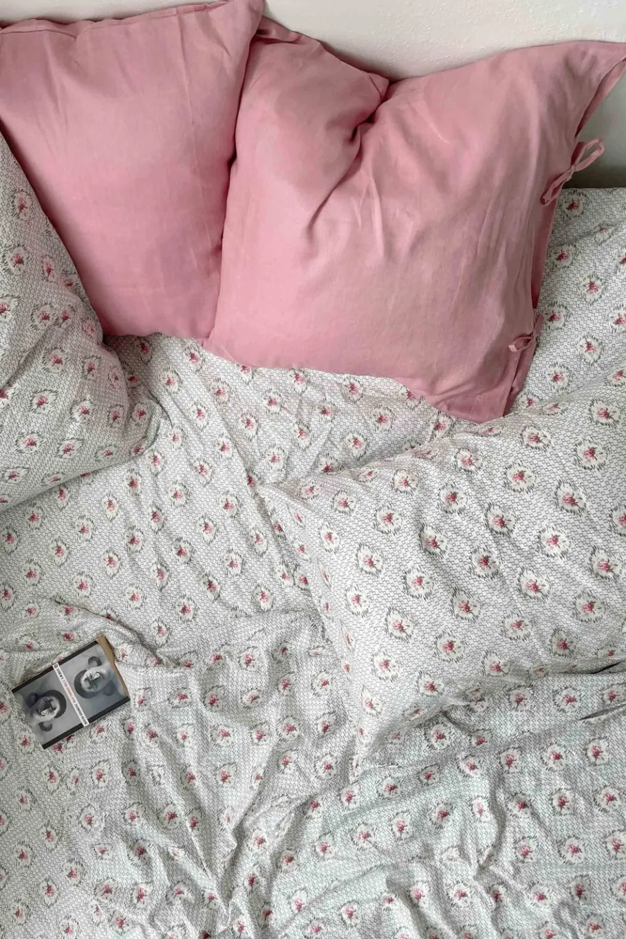 Women Lazybones Linen Euro Set In Rose