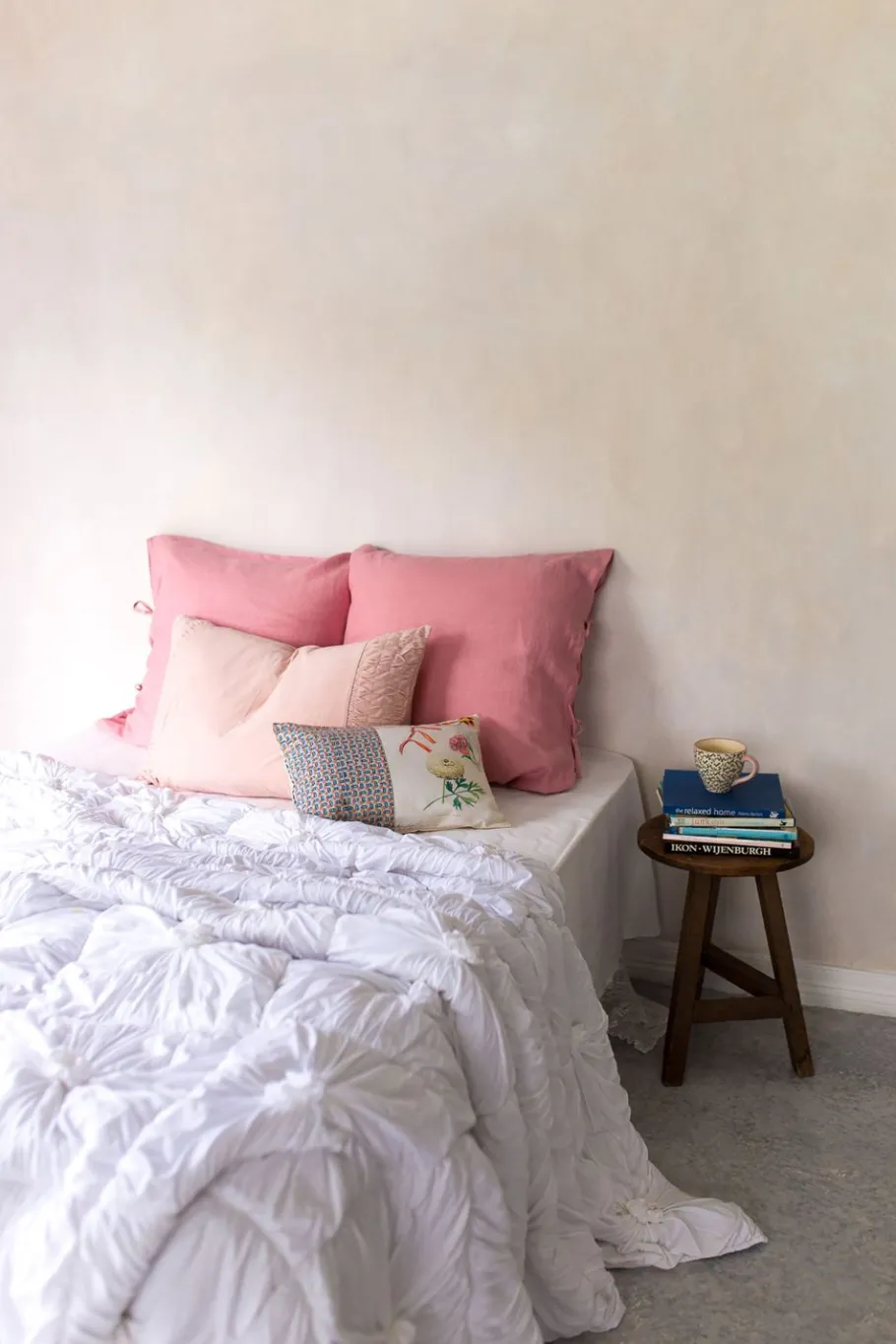 Women Lazybones Linen Euro Set In Rose