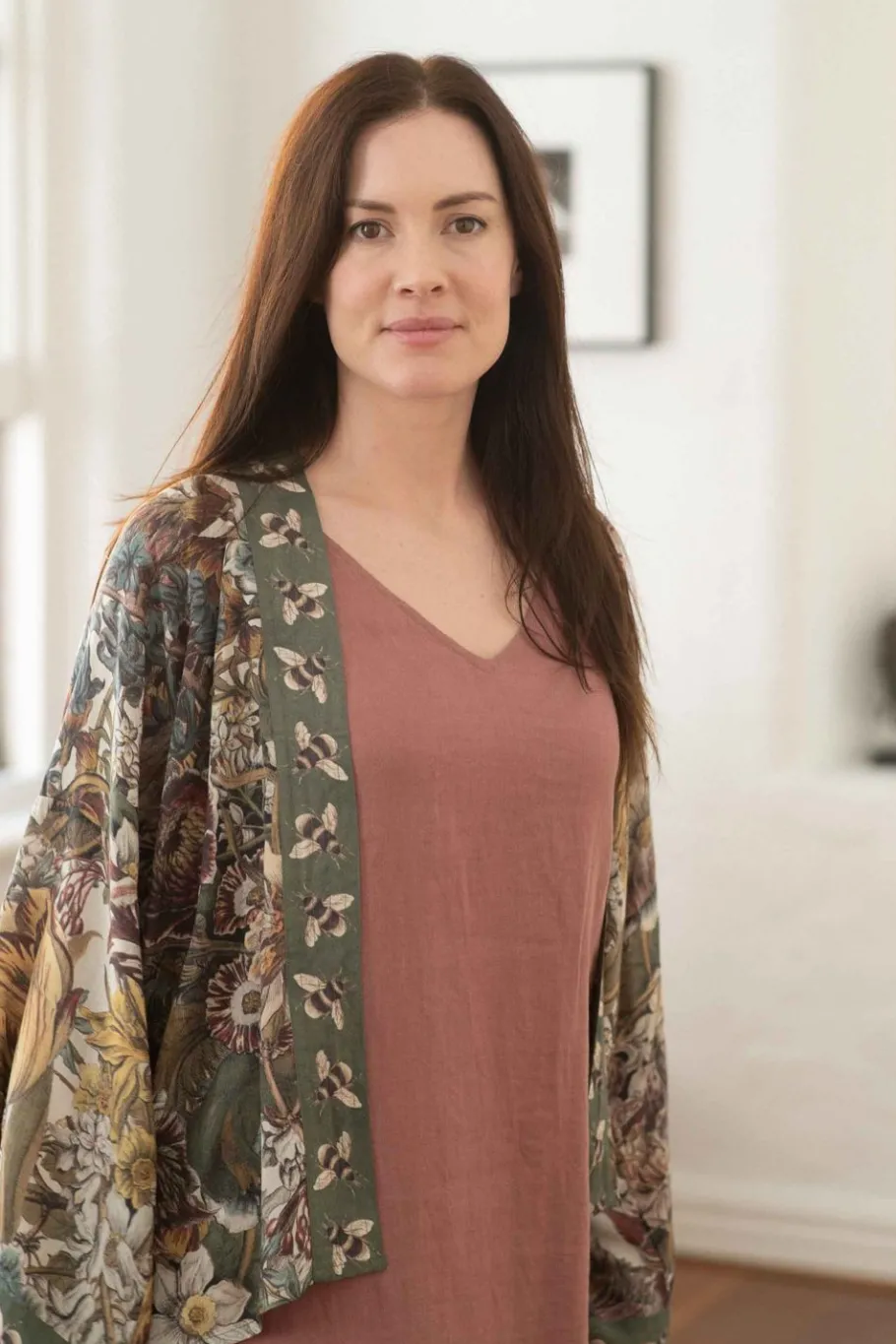 Women Lazybones Love Grows Wild Crop Kimono