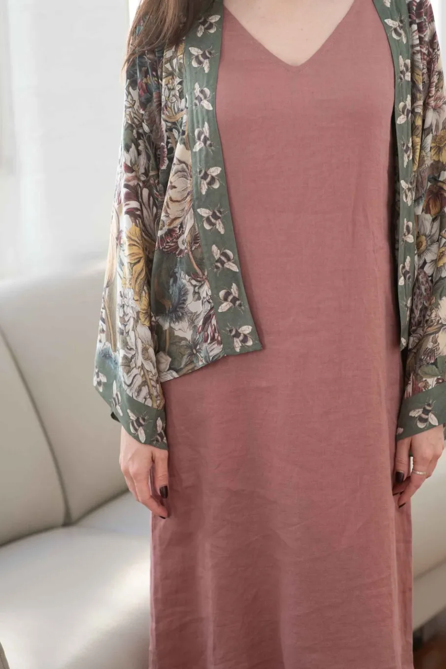 Women Lazybones Love Grows Wild Crop Kimono