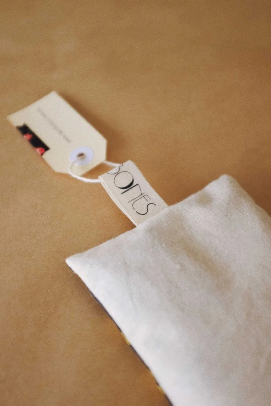 Women Lazybones Paisley - Orange & Clove Scented Sachet