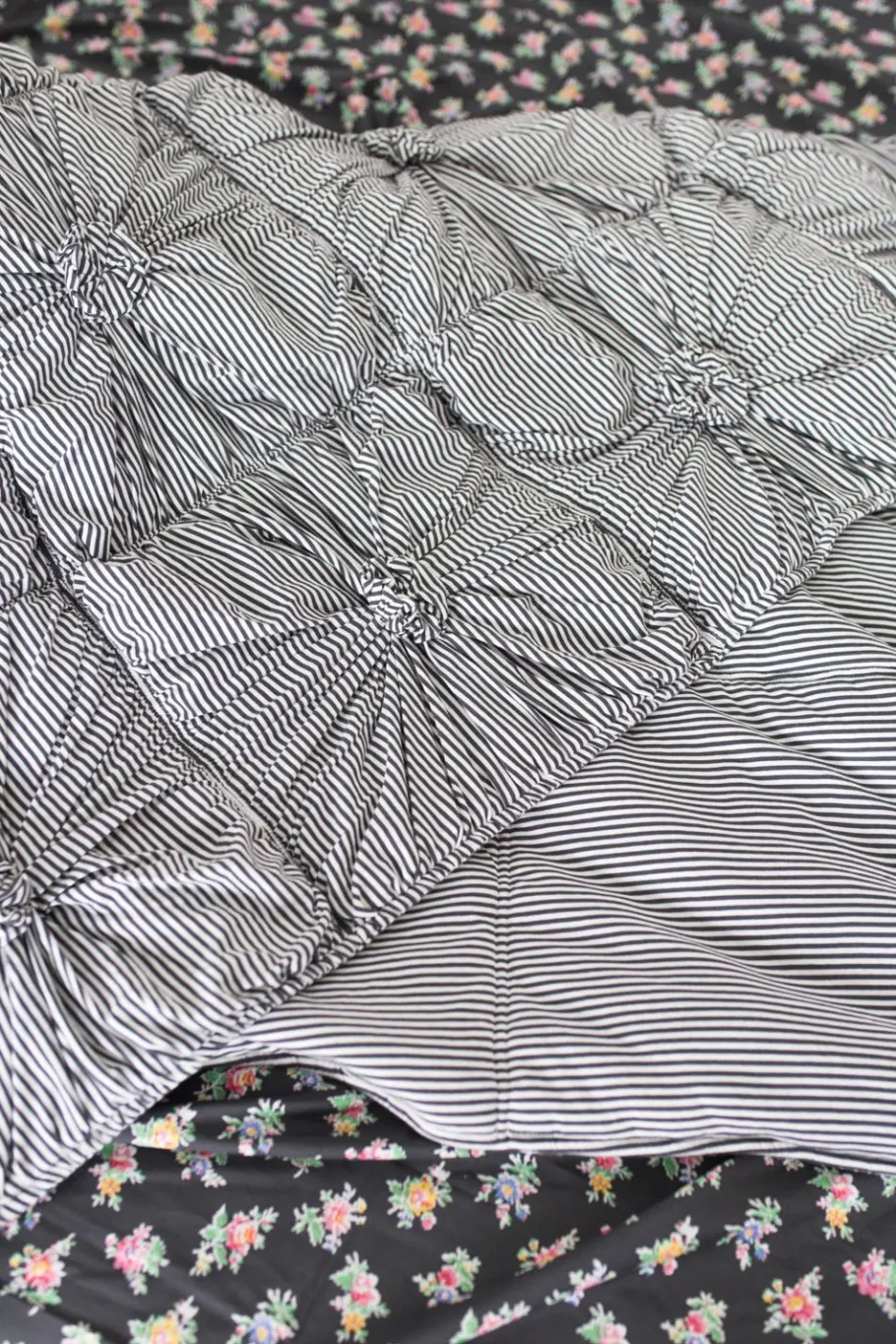 Women Lazybones Rosette Quilt In Charcoal Stripe *Organic Cotton