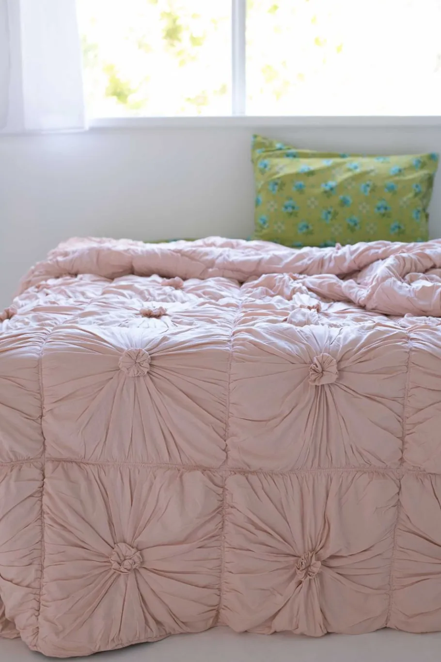 Women Lazybones Rosette Quilt In Tuscan Pink *Organic Cotton