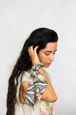 Women Lazybones Scrunchie Scarf In Rosalie