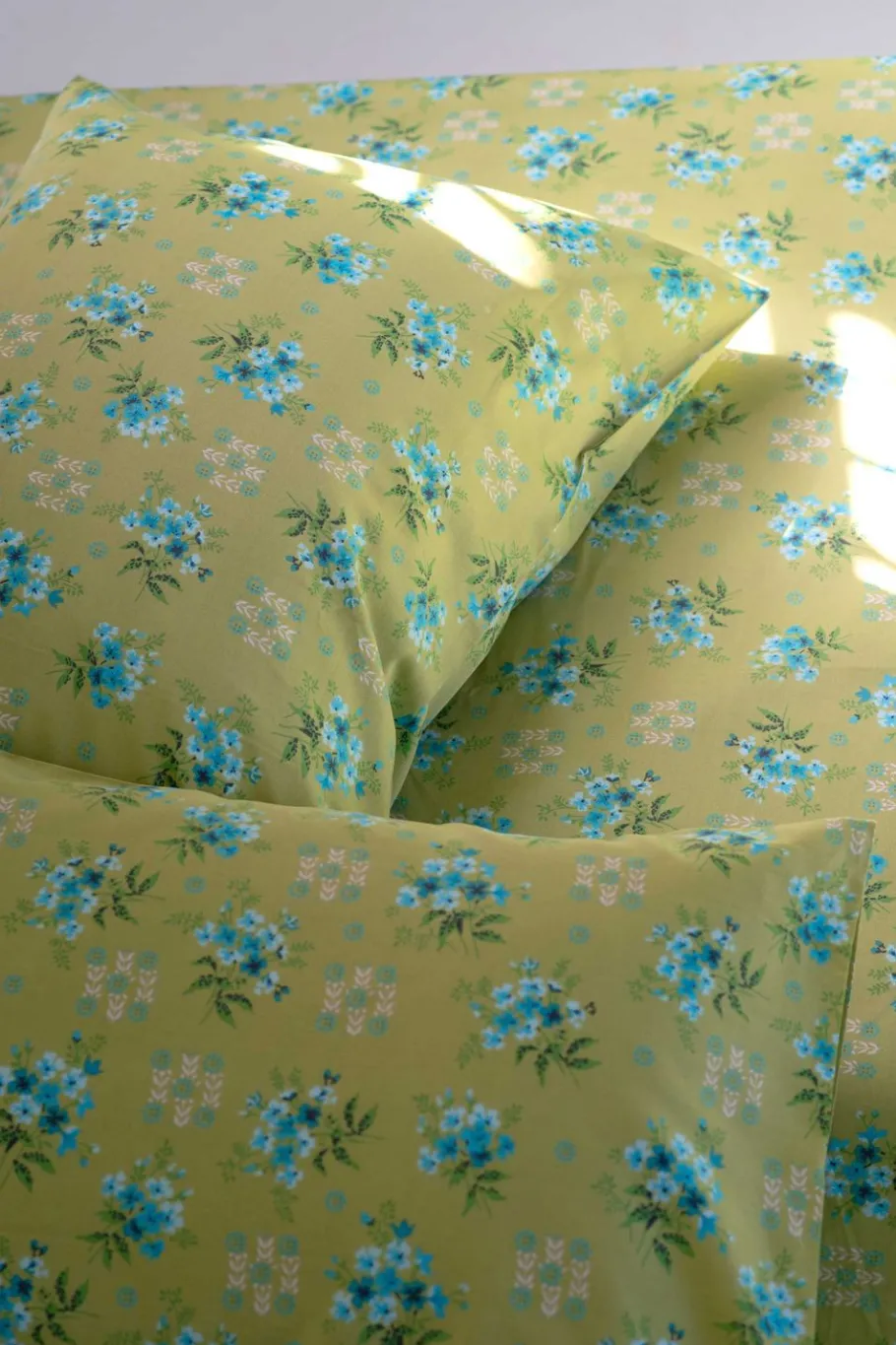 Women Lazybones Sheet Set In Avonlea Moss *Organic Cotton
