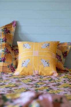Women Lazybones Tablecloth Cushion Cover