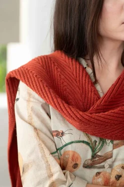 Women Lazybones Zigzag Scarf Rust *Organic Cotton